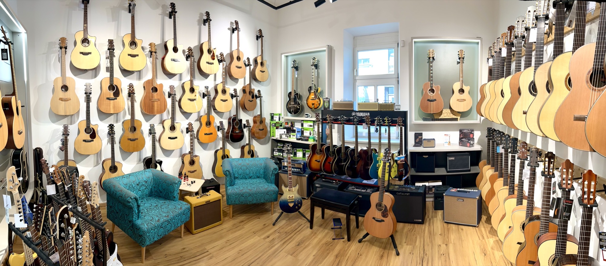 Musik Dubsek Gitarren Lounge 1